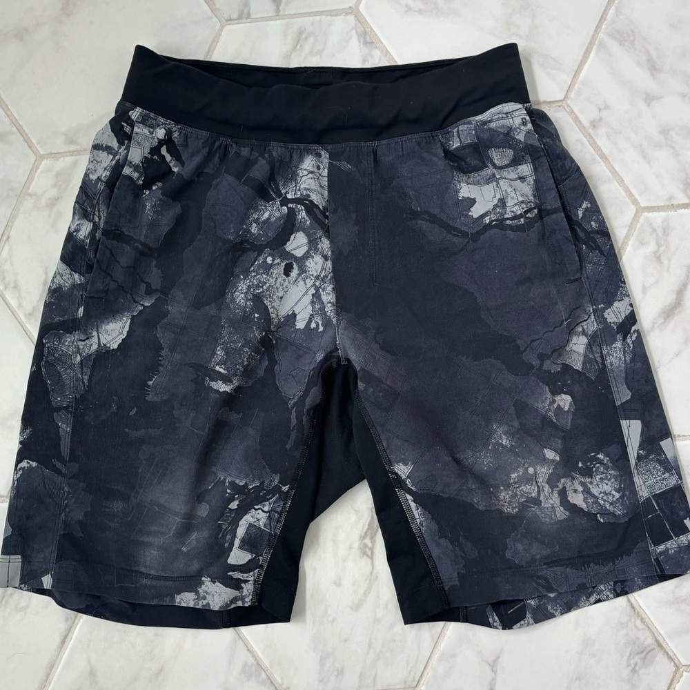 Lululemon Zeroed In Linerless Shorts 9”